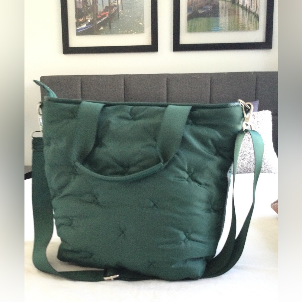 PRICE DROP! Green Puffer Bag Tote & Crossbody - Picture 15 of 15